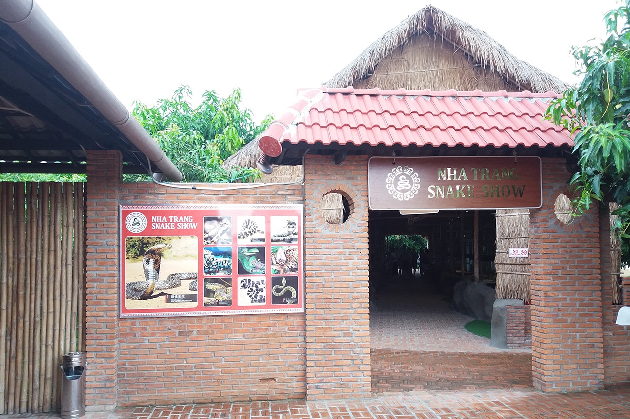 Moringa Snake Farm