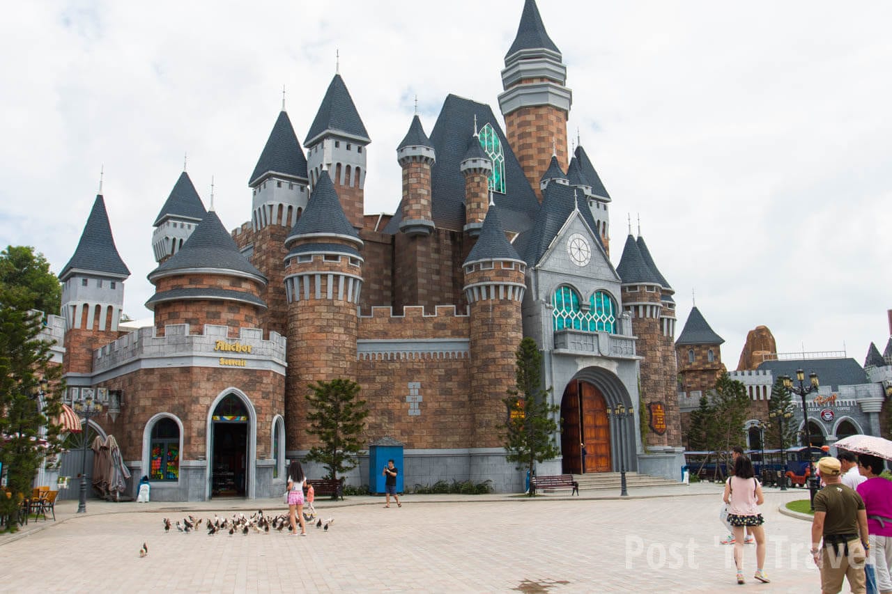 Castle with the Kids' room